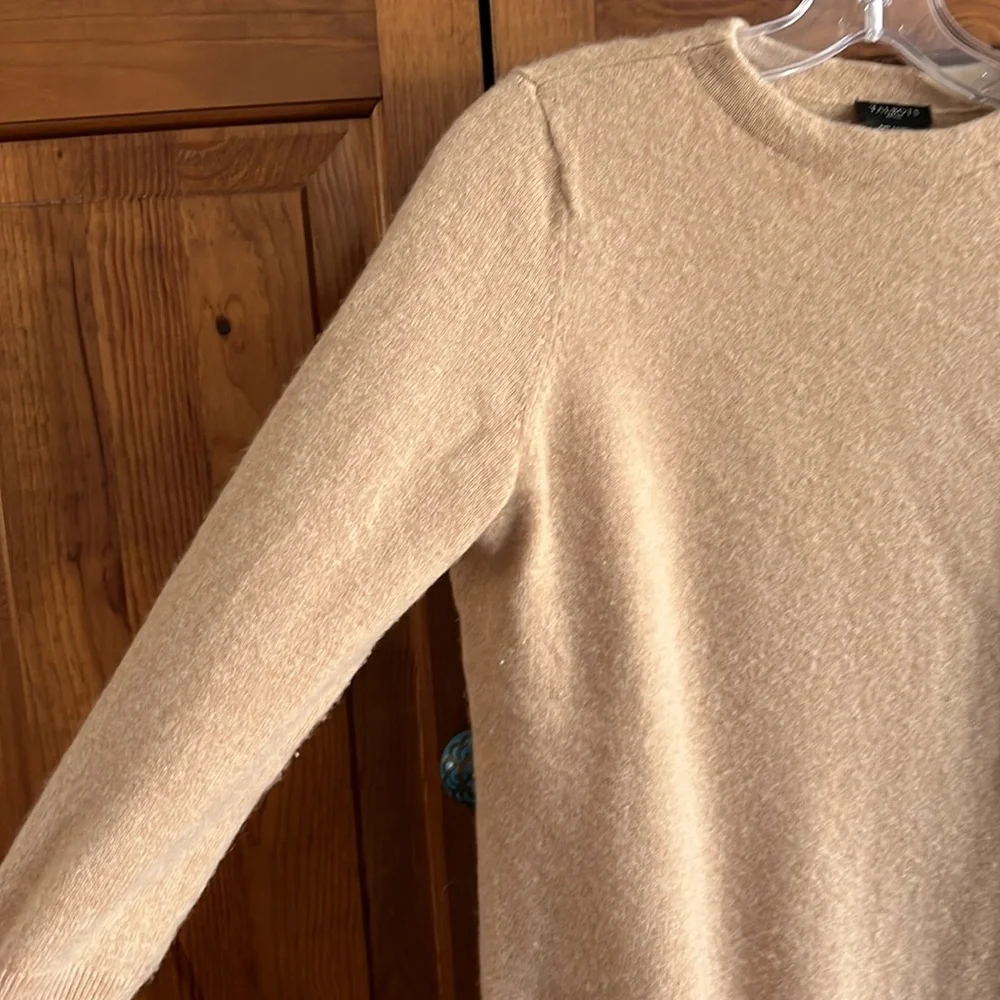 Talbots petite, medium high neck, cashmere sweater camel color - Picture 3 of 4
